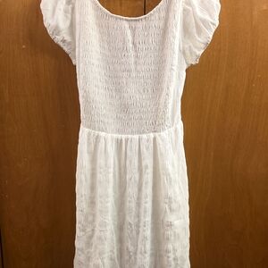 Chic White Casual Dress for Women